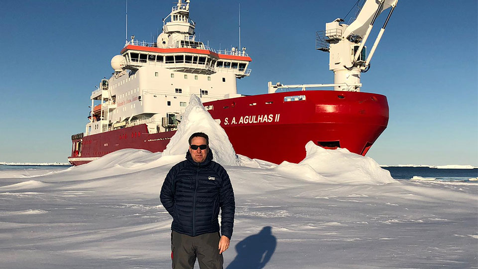 Dr Jeff Evans with the S. A. Agulhas II. 