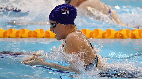 Renshaw’s attacking race saw her secure the Women’s 200m Breaststroke silver
