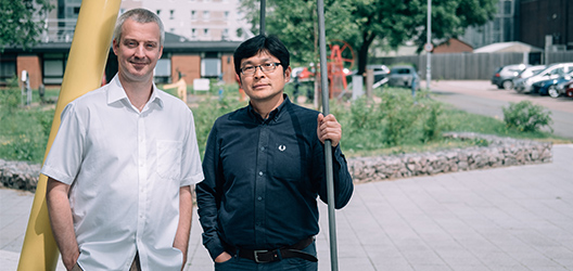 Pictured is Professor Christopher Keylock and Professor Qiuhua Liang.
