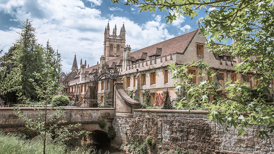 Magdalen college (1458) Great Tower and galleries view from the inner yard. Oxford University