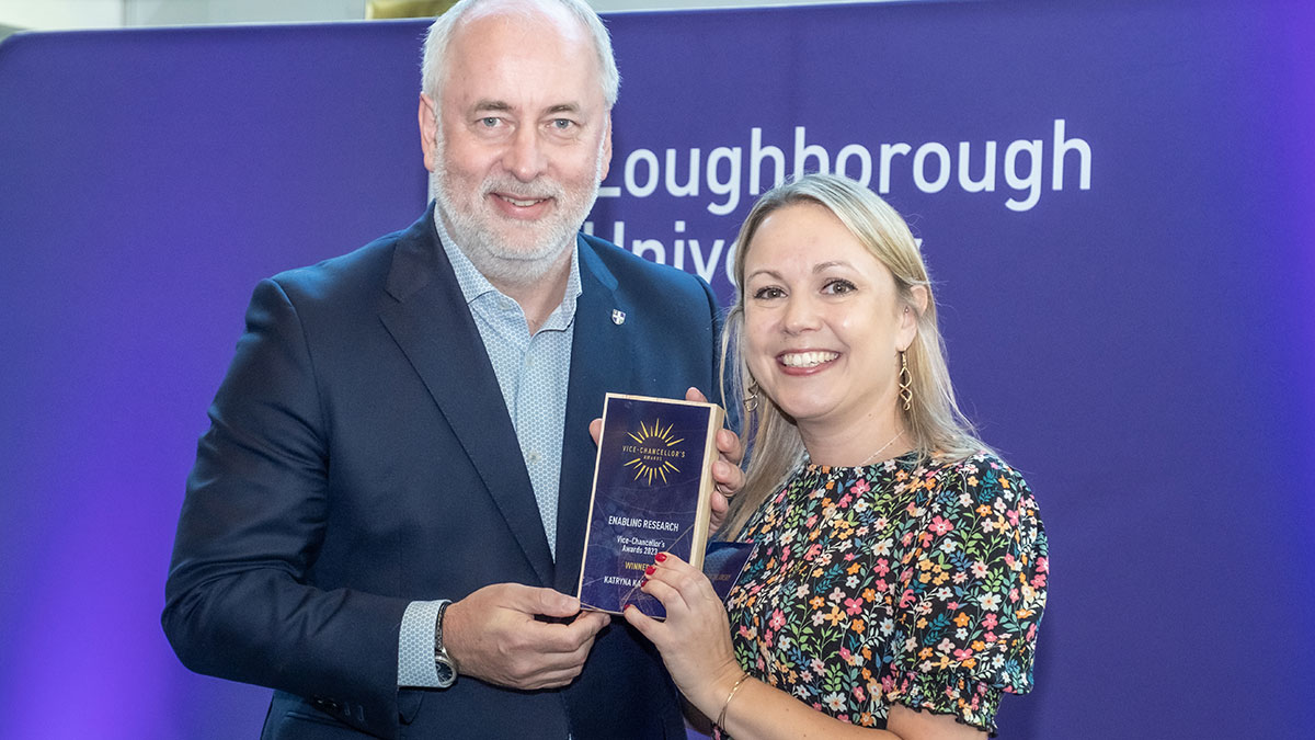 Katryna Kalawsky receiving their VC award from the Vice-Chancellor, Nick Jennings