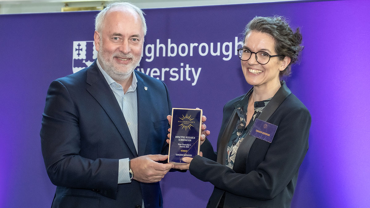 Tamarin Norwood receiving a VC award from the Vice-Chancellor, Nick Jennings