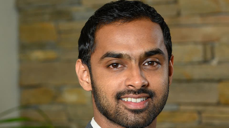 Dr Aravind Reghunathan
