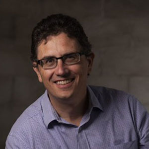 Headshot of IAS Visiting Fellow Esben Strodl