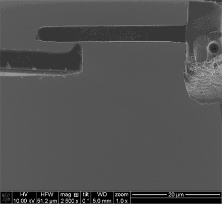 micro bending inside a scanning electron microscope