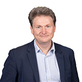 Headshot of Dr Ian Noble, Vice President R&D – Research, Analytical Sciences and Cocoa at Mondelēz International.