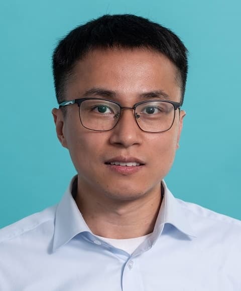 Headshot of Zhiqiang-Niu