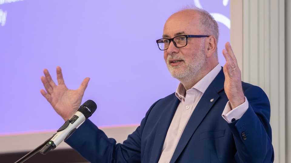 Vice-Chancellor, Professor Nick Jennings.