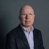 Dr Thomas Triebs