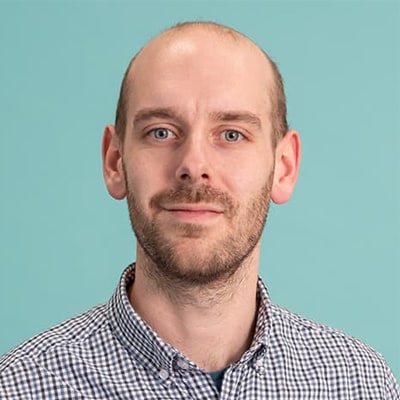 Dr Stuart Robertson