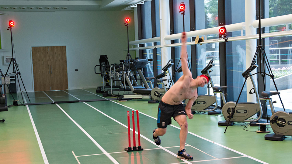 Motion analysis of a bowling action (cricket)