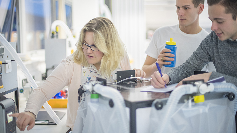 Isobel Parsons in a lab setting