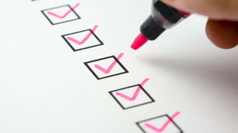 Pink highlighter marking a checklist box