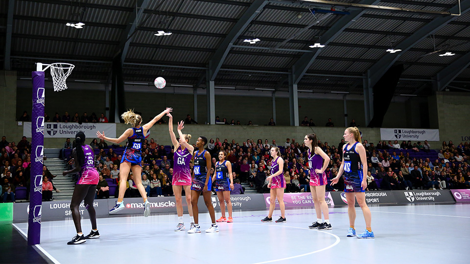 netball players on the court