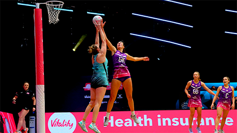 netball players on the court