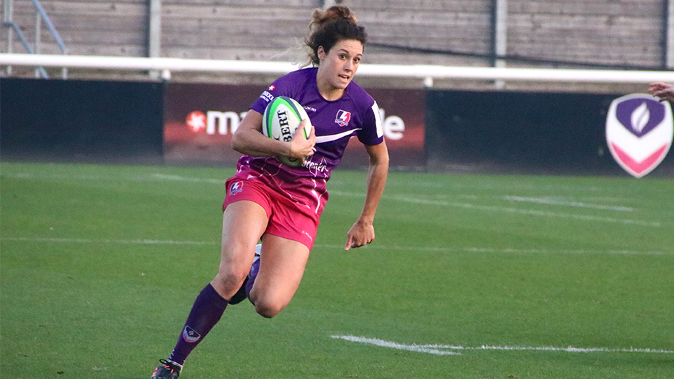 a player running with the ball