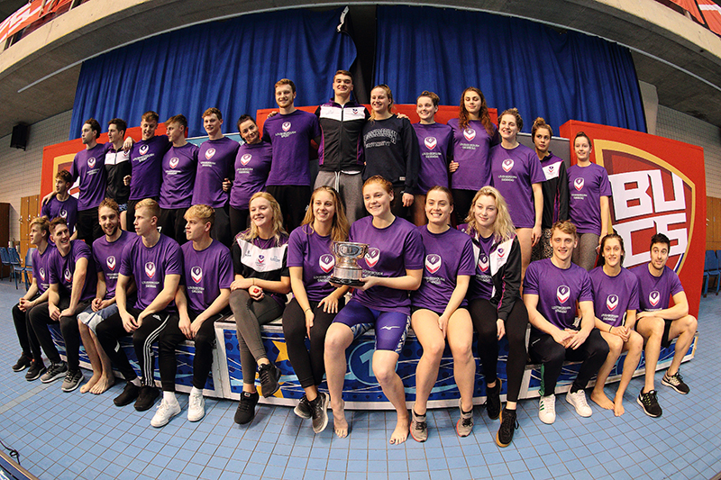 a group photo of the swimming team in 2018