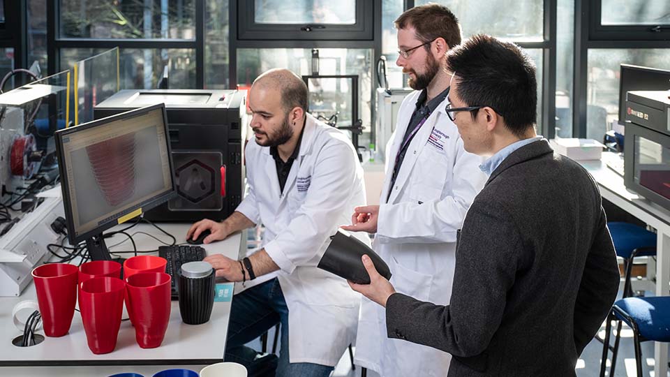 Dr Simin Li and team researching 3D printed Prosthetic Limb Sockets in the School of Mechanical, Electrical and Manufacturing Engineering.