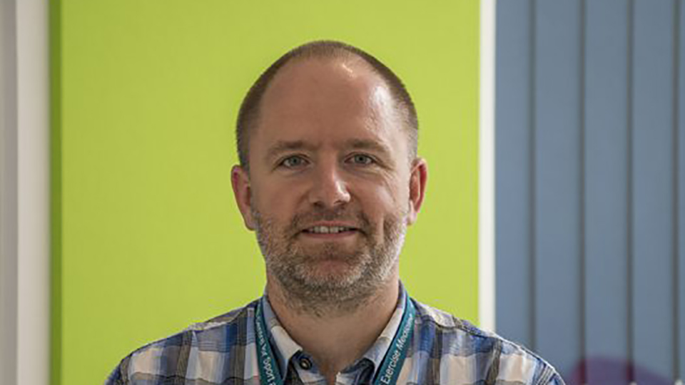 dale esliger headshot