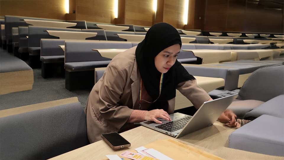 A profile picture of Alifah.