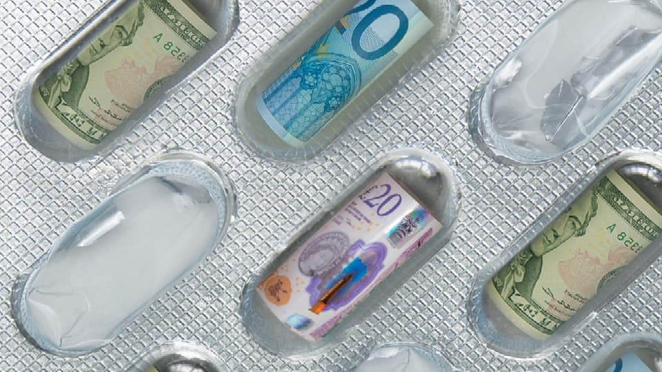 blister-pack but with banknotes instead of pills