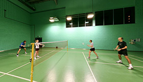 Badminton