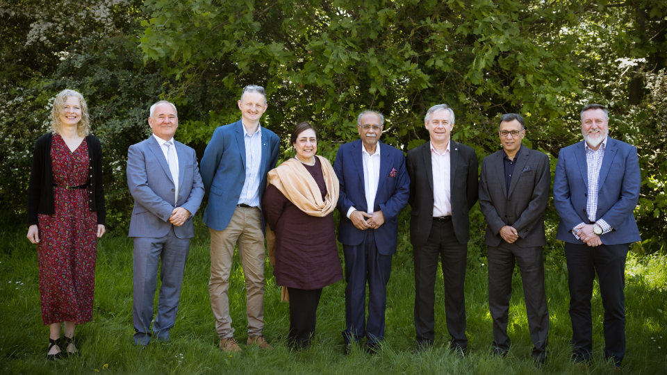 Najam Sethi, the Chairman of the Pakistan Cricket Board (PCB), has visited Loughborough University as part of ongoing discussions to form a strategic partnership with spinout Dineticq.