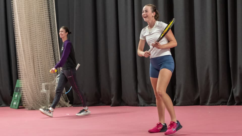 Tennis player Mika Stojsavljevic in training