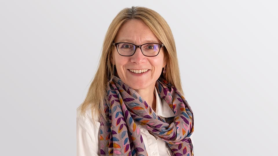 Professor Line Nyhagen