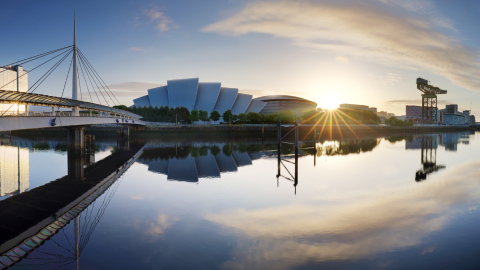 sun rising over glasgow